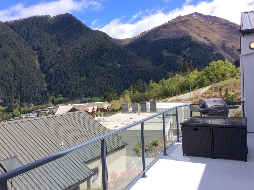 The Queenstown Bothy Villa Exterior foto